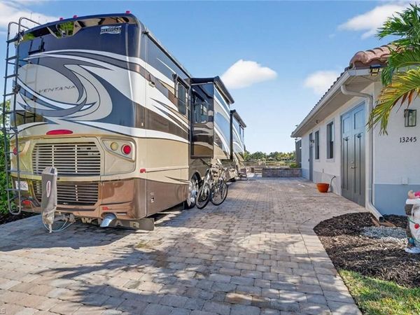 13245 Golden Palms CIR, FORT MYERS, FL 33913