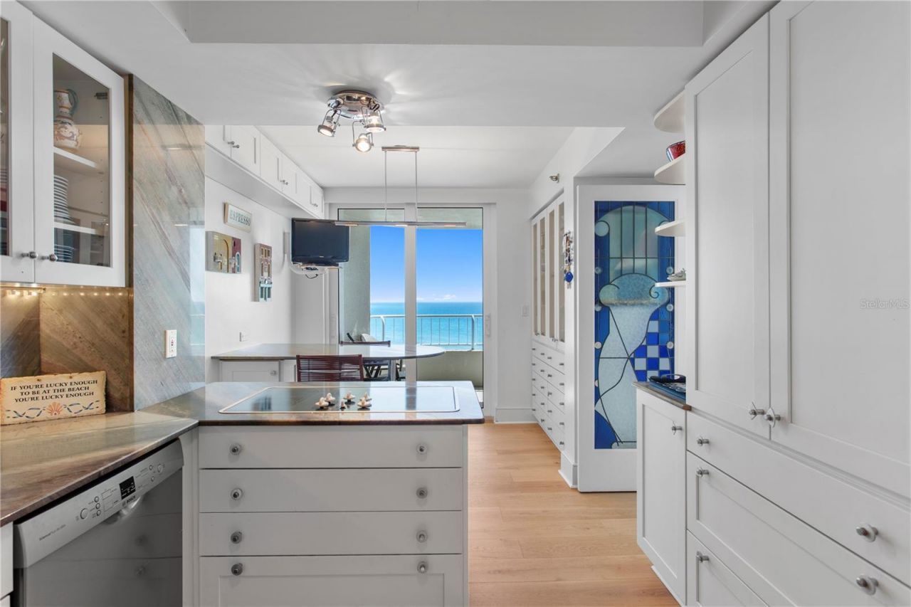 775 Longboat Club Road, Unit 808, Longboat Key, FL 34228 Photo