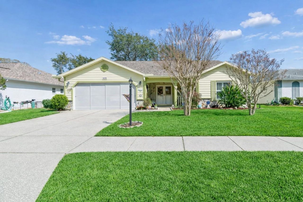 4736 Portland Manor Drive, New Port Richey, FL 34655 Main Photo