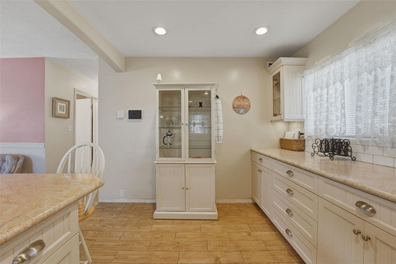 1904 31st Street W, Bradenton, FL 34205 Photo