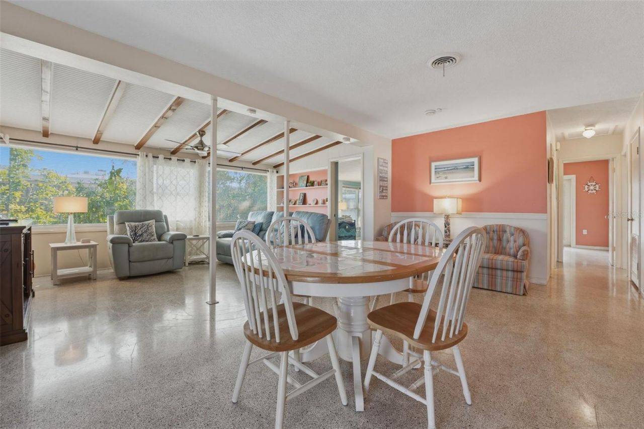 1904 31st Street W, Bradenton, FL 34205 Photo