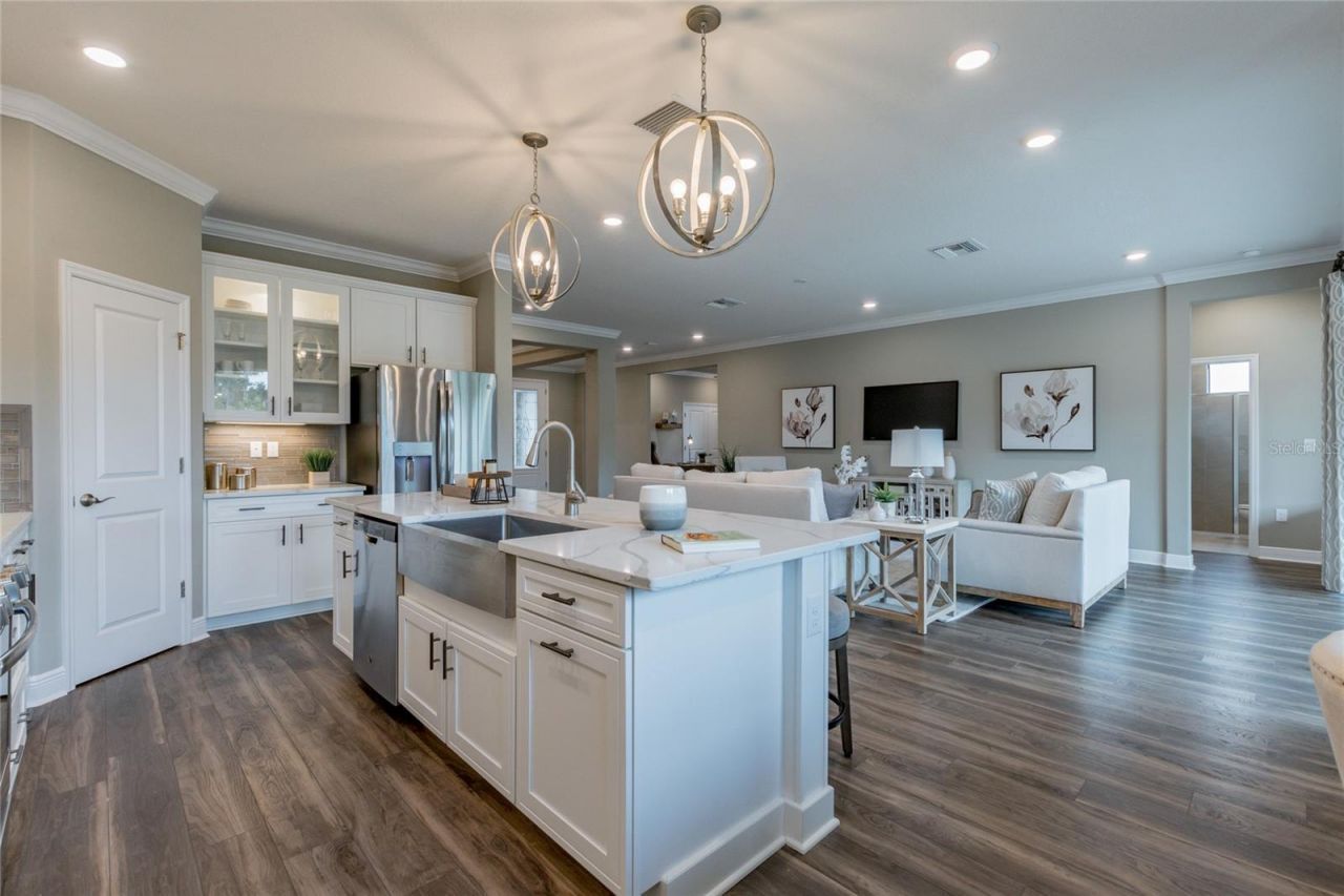 704 Estates Boulevard, Tarpon Springs, FL 34688 Photo