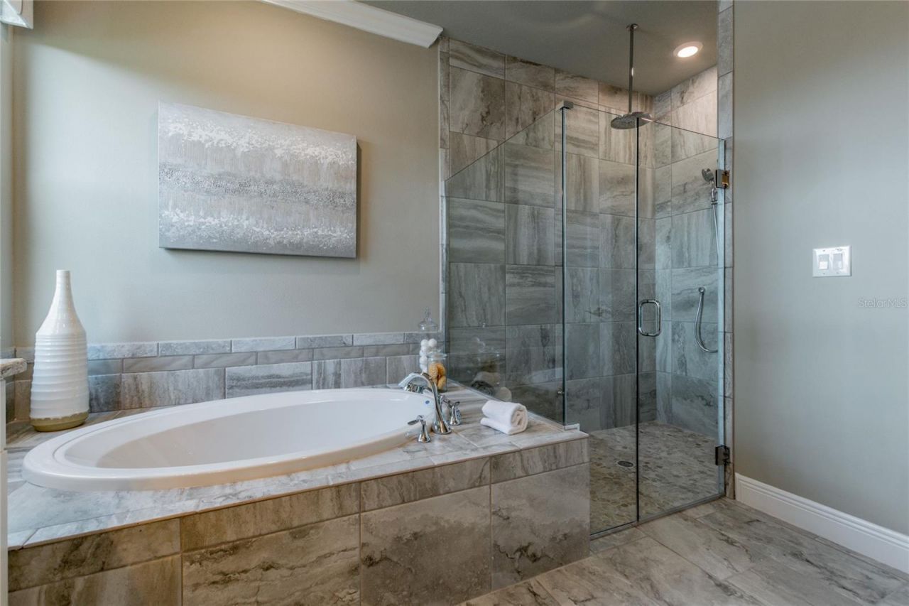 704 Estates Boulevard, Tarpon Springs, FL 34688 Photo