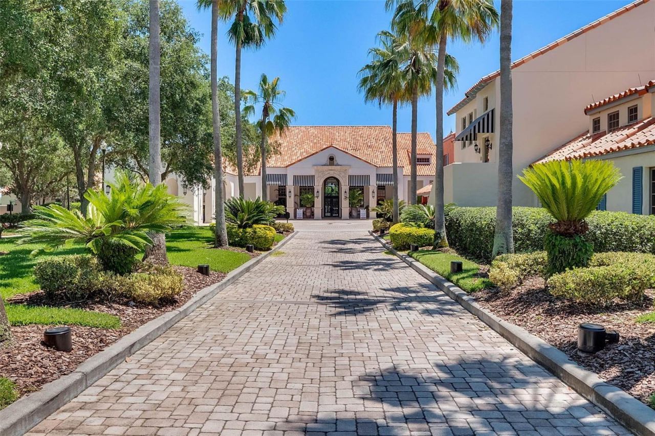 812 San Raphael Street, Poinciana, FL 34759 Photo