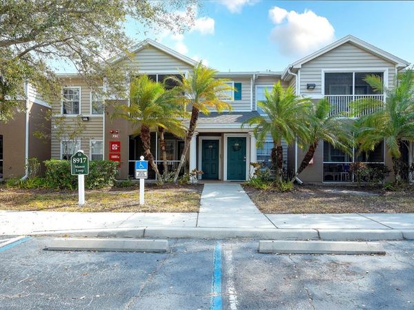 8917 MANOR LOOP, Unit 103, LAKEWOOD RANCH, FL 34202