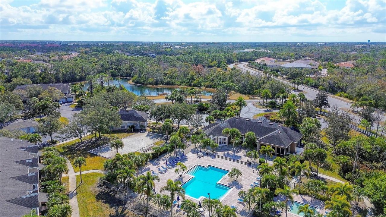 8917 Manor Loop, Unit 103, Lakewood Ranch, FL 34202 Photo