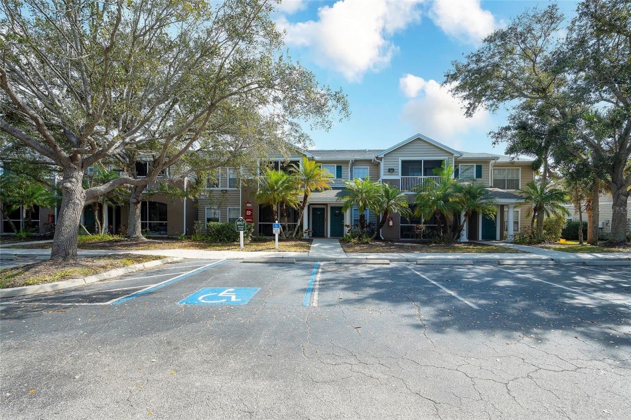 8917 Manor Loop, Unit 103, Lakewood Ranch, FL 34202 Photo