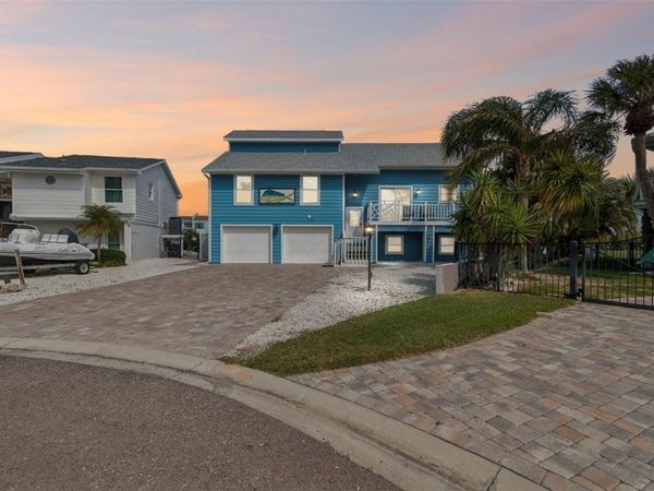 330 6TH AVENUE, INDIAN ROCKS BEACH, FL 33785