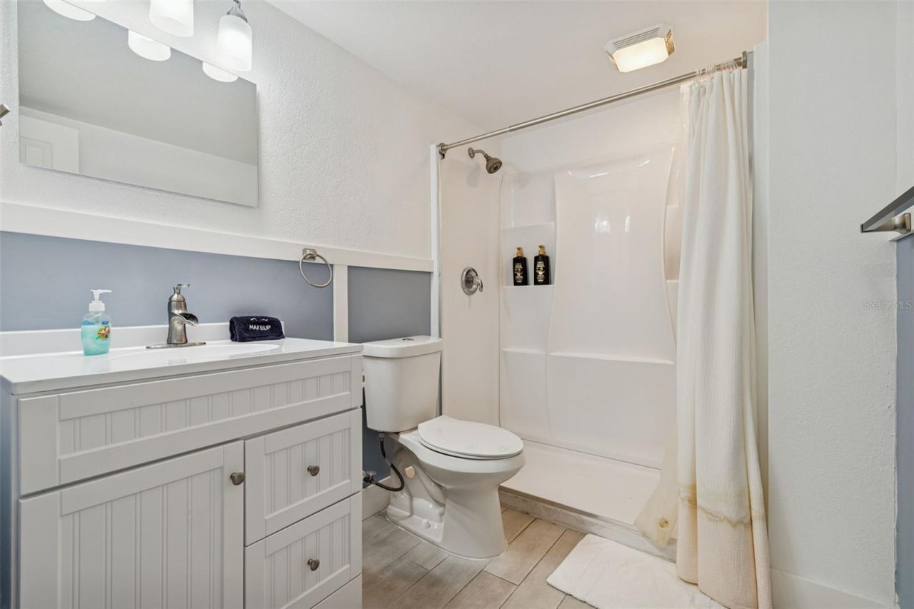 330 6th Avenue, Indian Rocks Beach, FL 33785 Photo