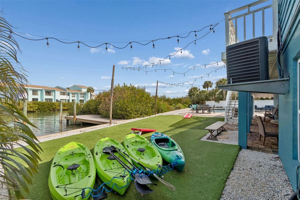 330 6th Avenue, Indian Rocks Beach, FL 33785 Photo