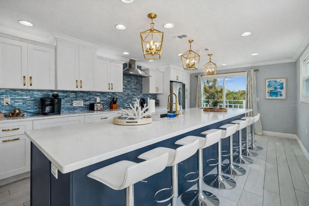 330 6th Avenue, Indian Rocks Beach, FL 33785 Photo