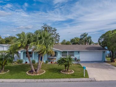 2646 ALBION STREET, HOLIDAY, FL 34691