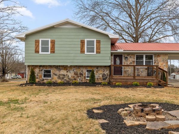 302 Locust Street, Englewood, TN 37329