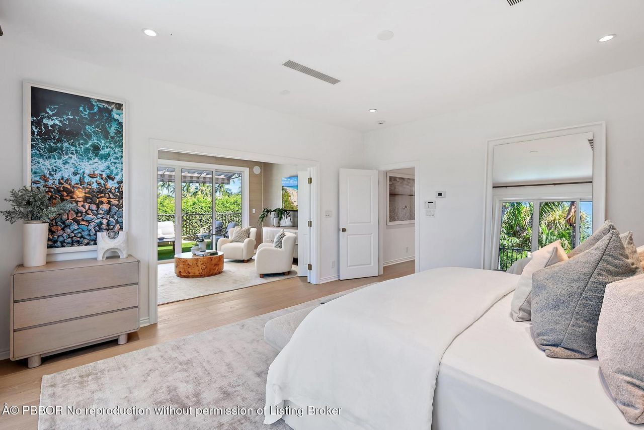 245 Everglade Avenue, Unit 245, Palm Beach, FL 33480 Photo