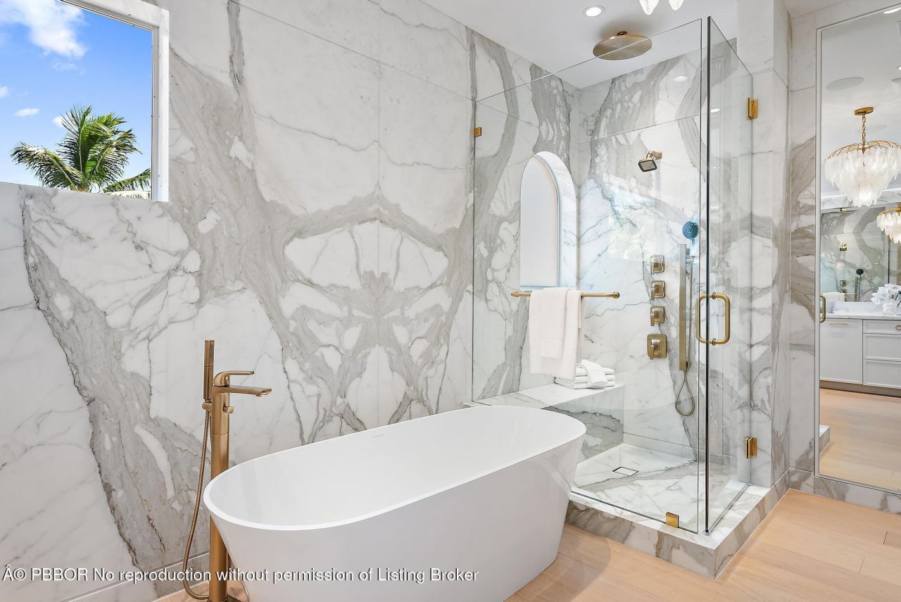 245 Everglade Avenue, Unit 245, Palm Beach, FL 33480 Photo