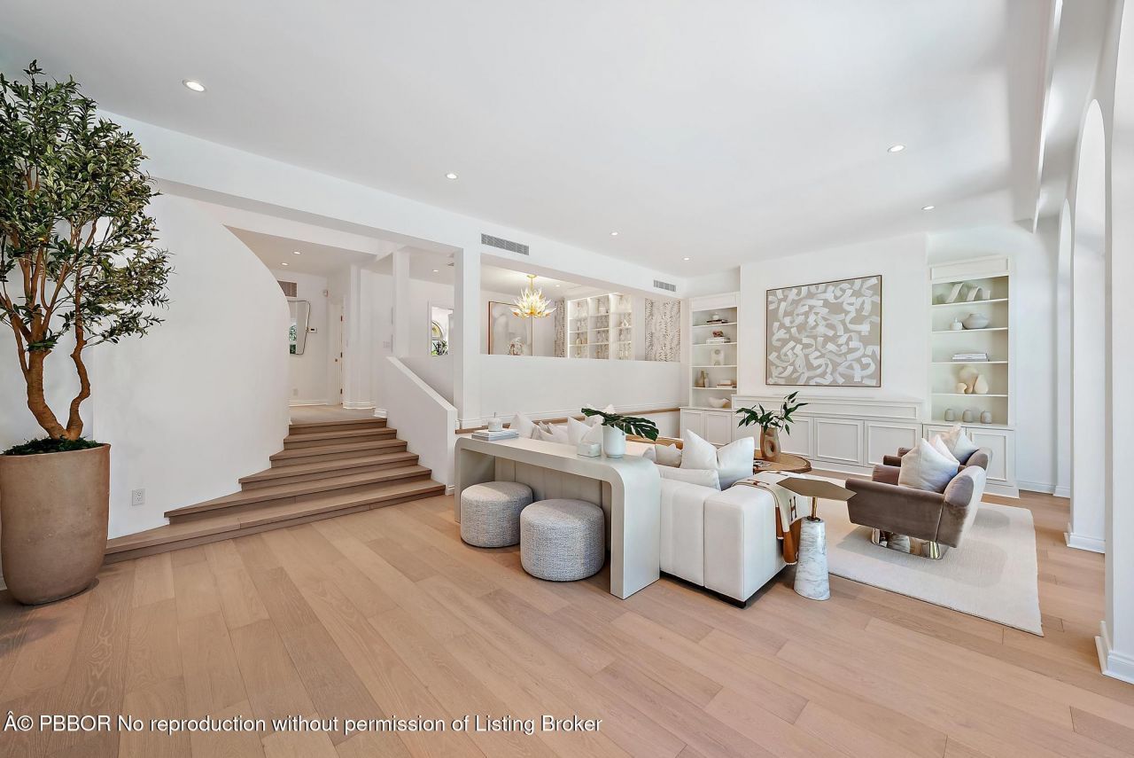 245 Everglade Avenue, Unit 245, Palm Beach, FL 33480 Photo