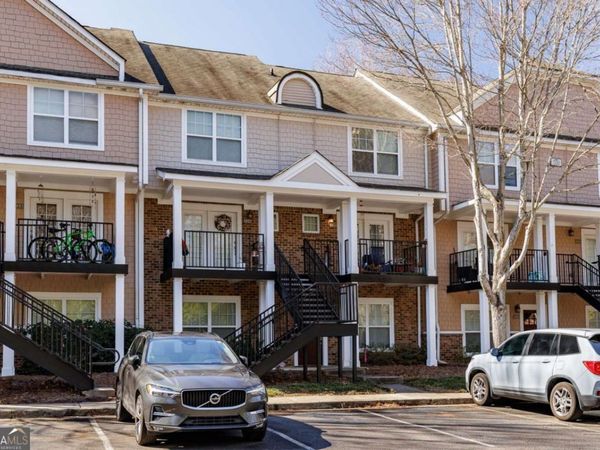 1035 Barnett Shoals Road, Unit 725, Athens, GA 30605