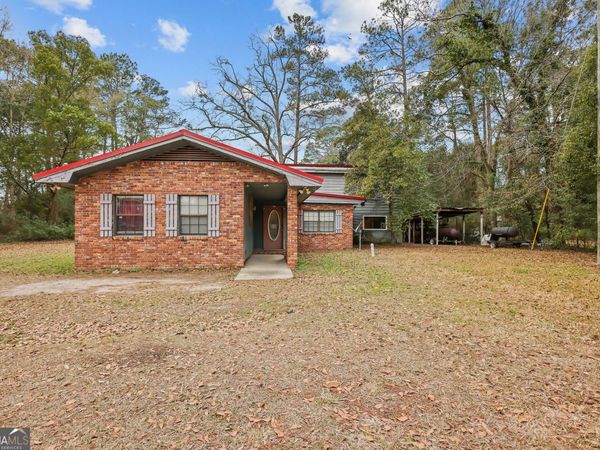 412 S Willow Street, Jesup, GA 31546