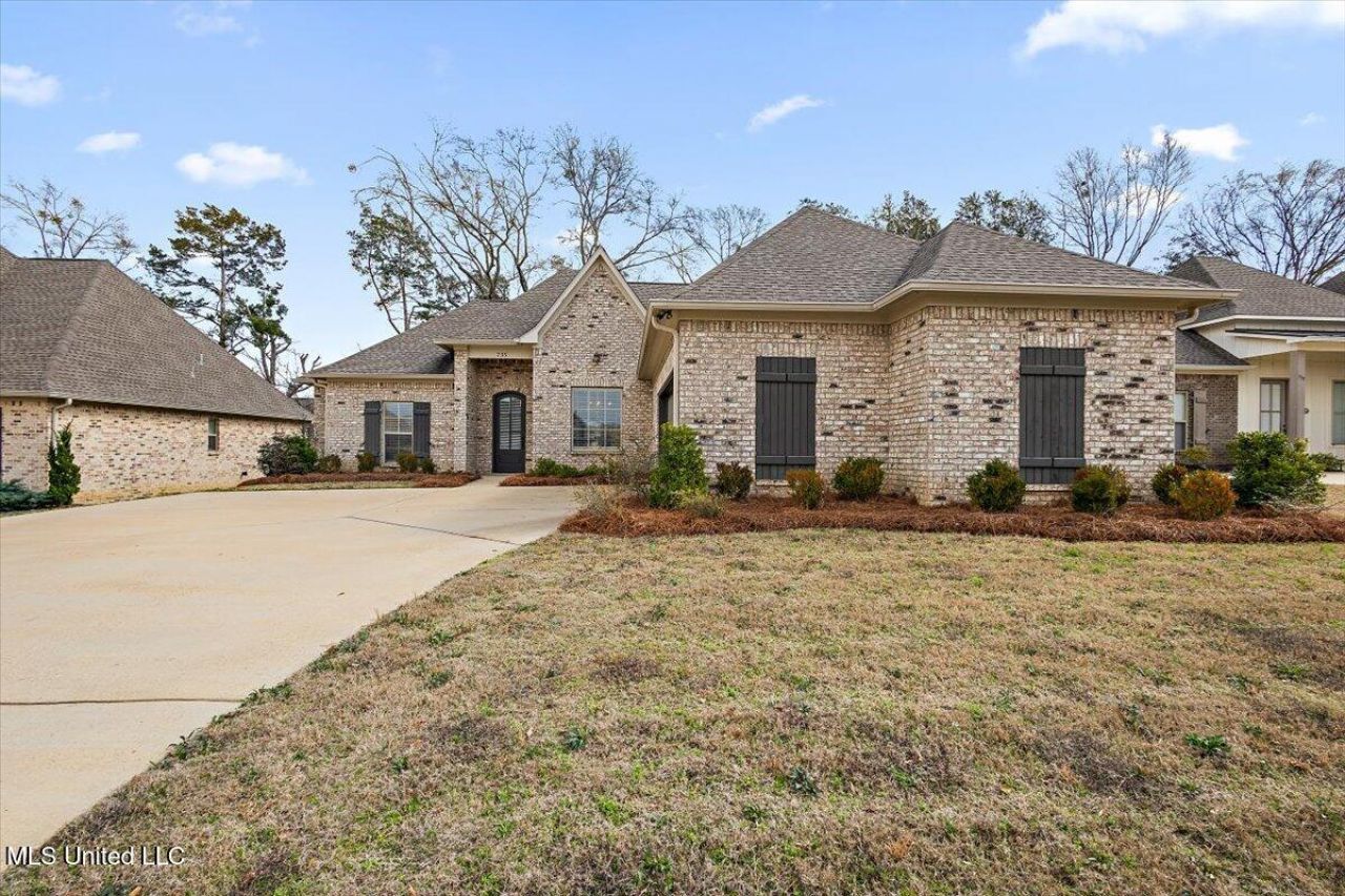 735 Glenwild Drive, Canton, MS 39046 Main Photo