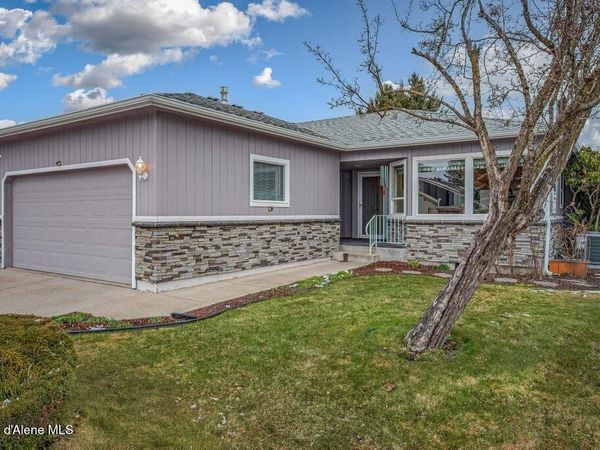 1485 W Woodlawn DR, Hayden, ID 83835