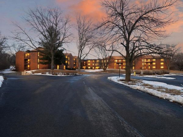 2929 Sunnyside #303A Drive, ROCKFORD, IL 61114