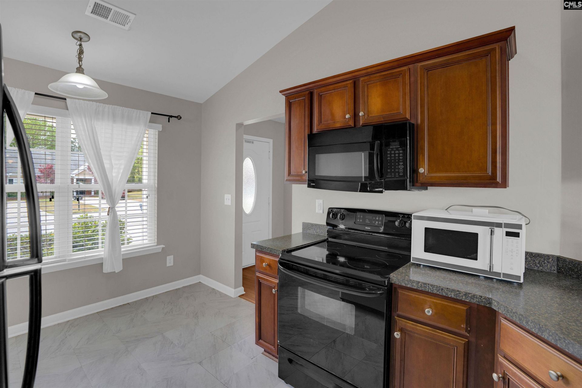 127 Agape Village Court Photo 12