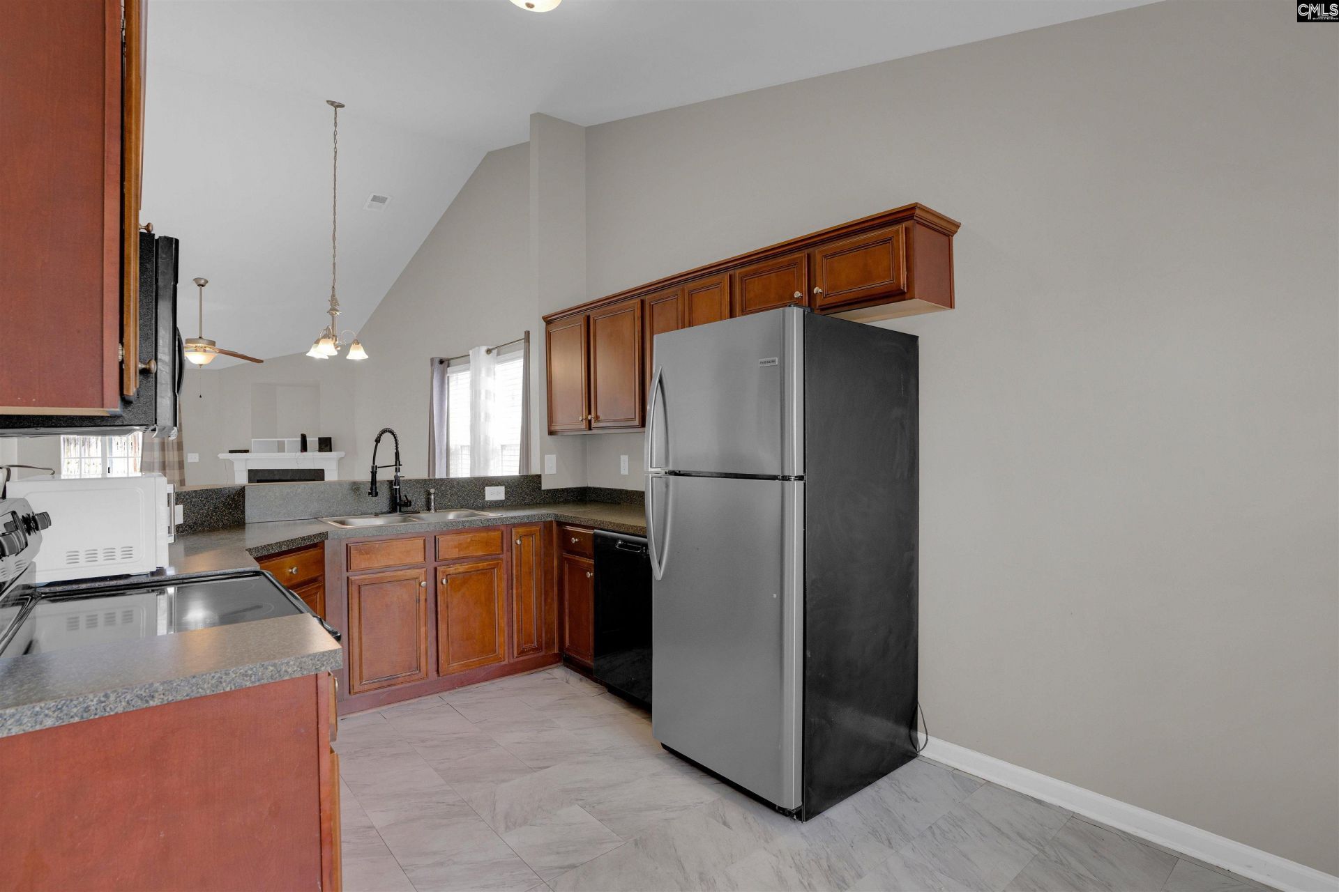 127 Agape Village Court Photo 9