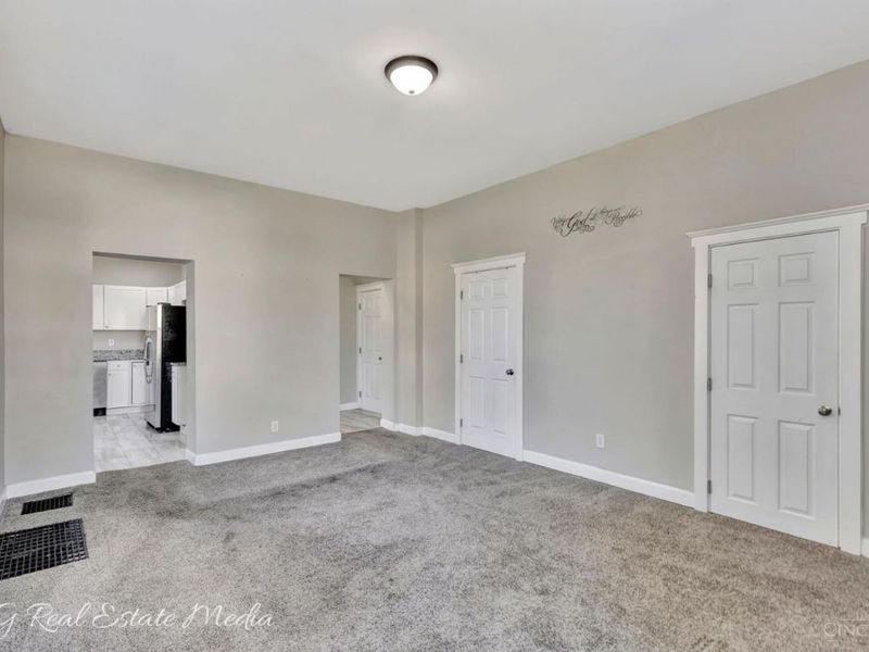 4703 Stewart Avenue, Cincinnati, OH 45227 Photo 5