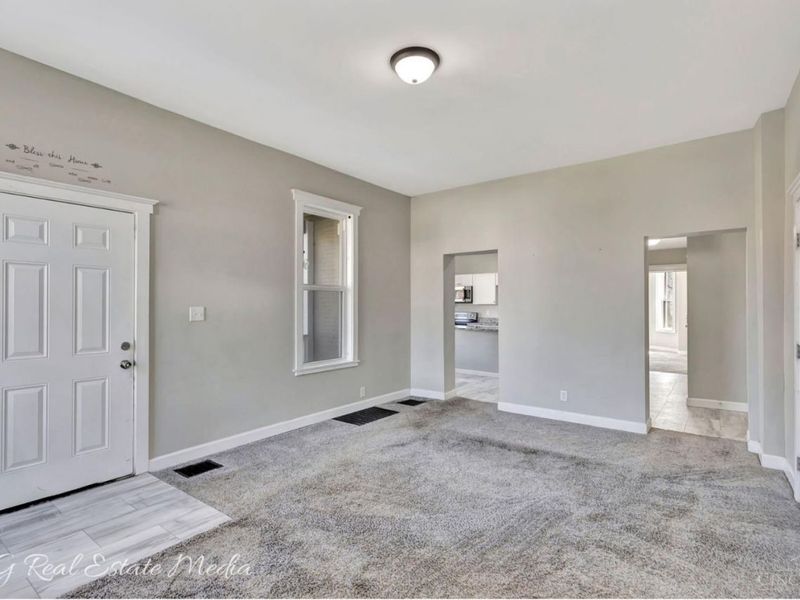 4703 Stewart Avenue, Cincinnati, OH 45227 Photo 6