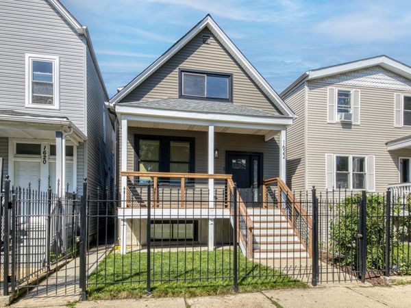 1622 N Spaulding Avenue, Chicago, IL 60647