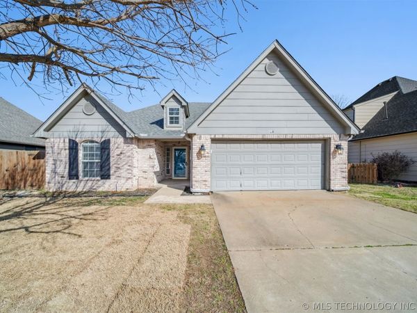 104 E Kansas Street, Broken Arrow, OK 74012