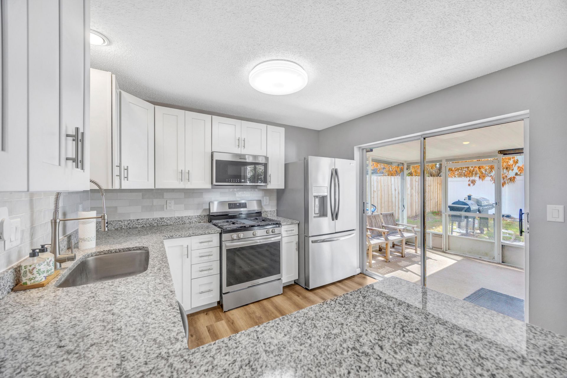 22644 Saint Thomas Circle, Lutz, FL 33549 Photo