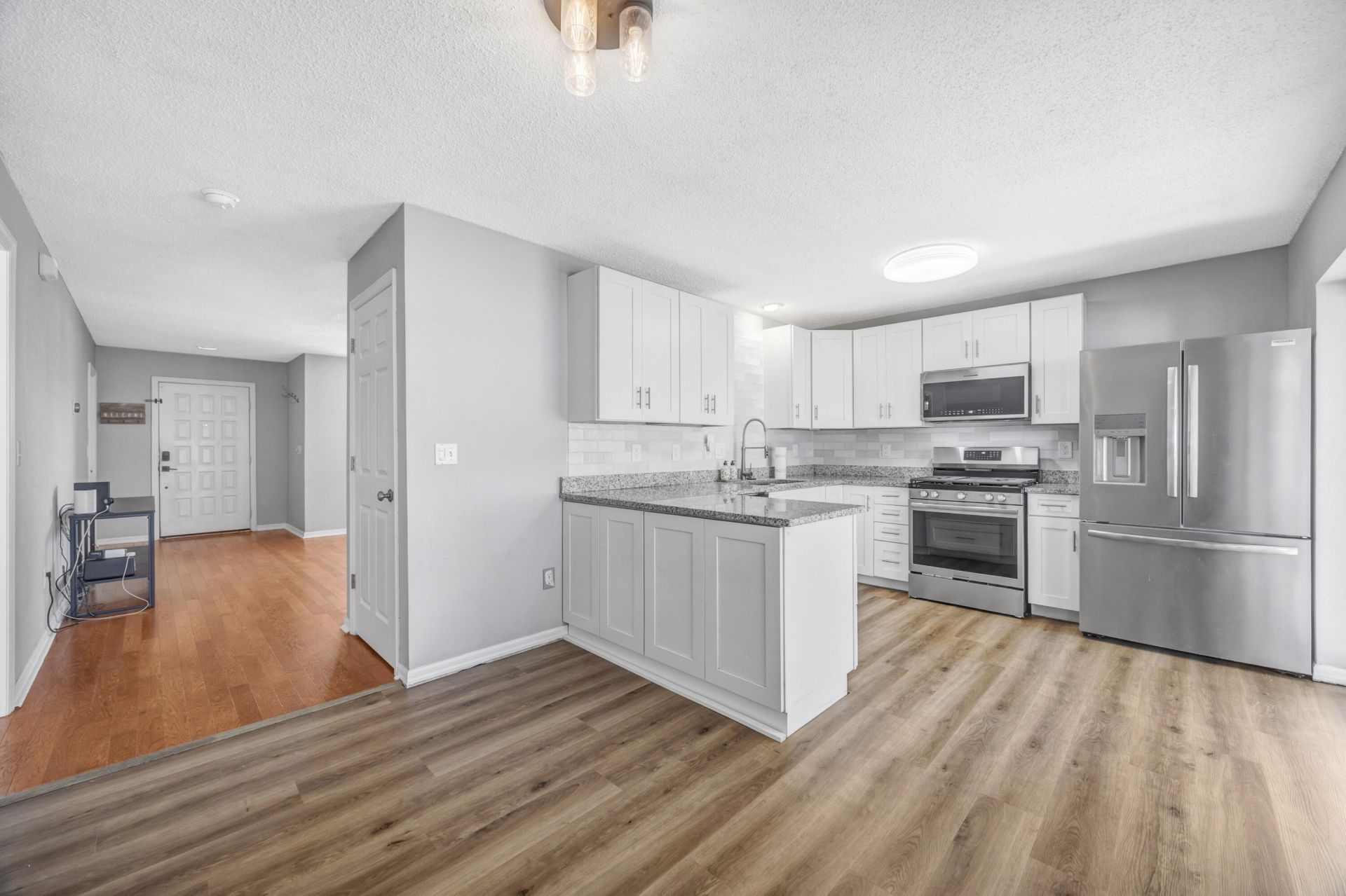 22644 Saint Thomas Circle, Lutz, FL 33549 Photo