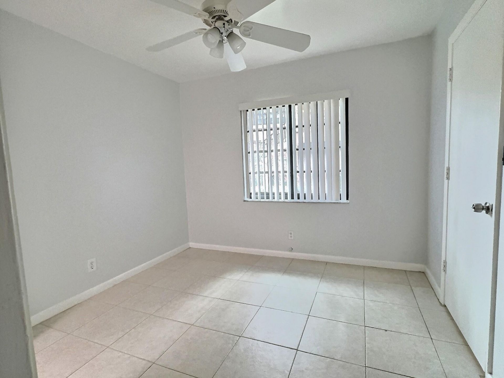 2652 Riverside Drive, Coral Springs, FL 33065 Photo