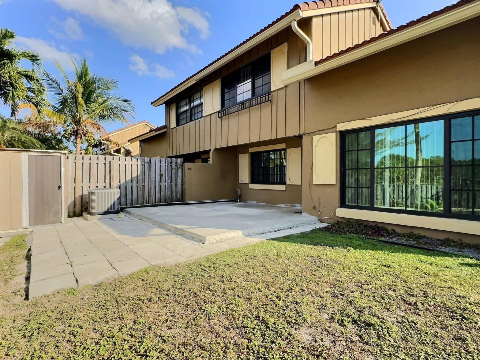 2652 Riverside Drive, Coral Springs, FL 33065 Photo