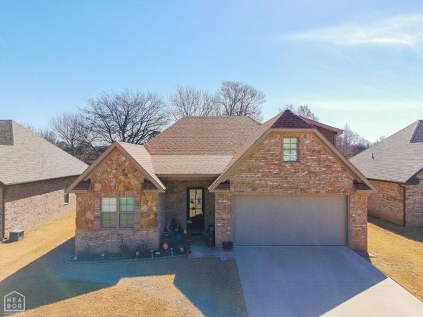 4357 Cypress Pointe Lane, Jonesboro, AR 72405