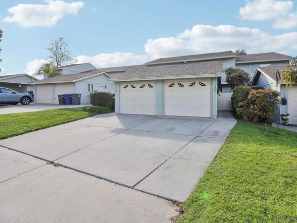 324 Countrywood Ln, Encinitas, CA 92024