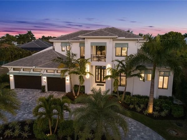 3636 Crayton RD, NAPLES, FL 34103