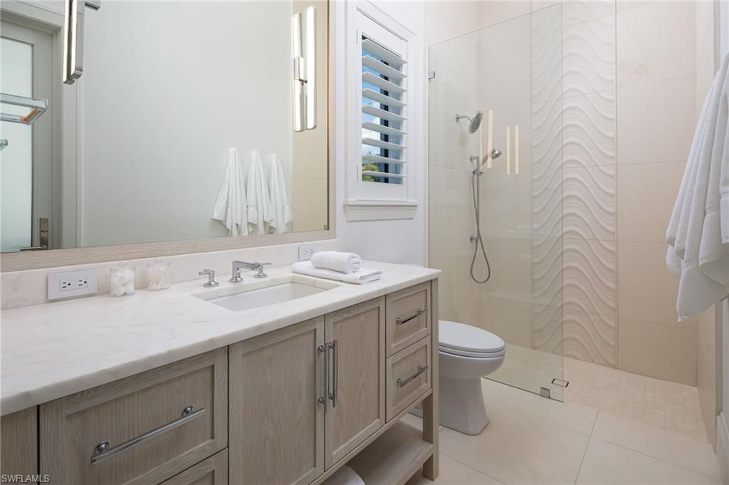 3636 Crayton Rd, Naples, FL 34103 Photo