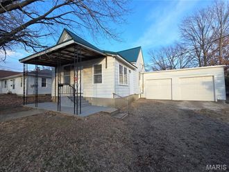 712 N Main Street Marissa, IL 62257