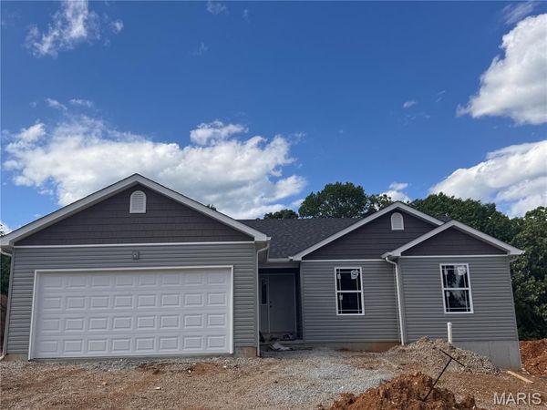 725 Blake Drive, Hillsboro, MO 63050