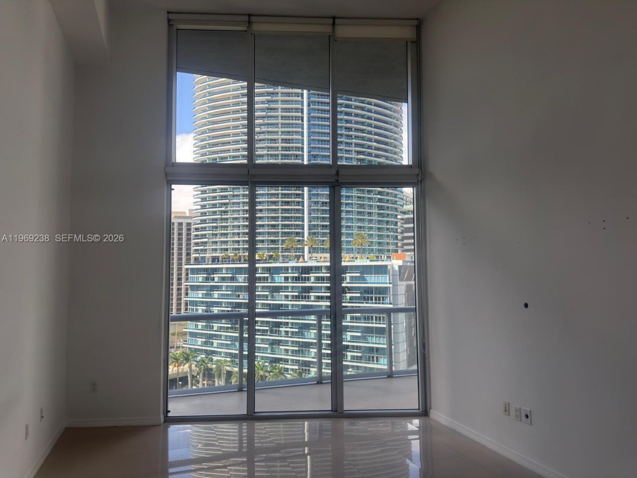 465 Brickell, Unit 1504, Miami, FL 33131 Photo