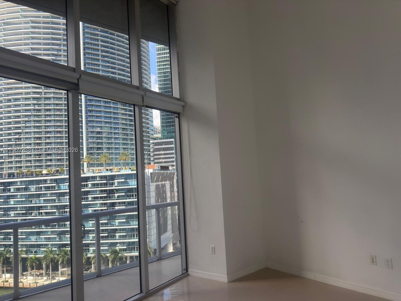 465 Brickell, Unit 1504, Miami, FL 33131 Photo