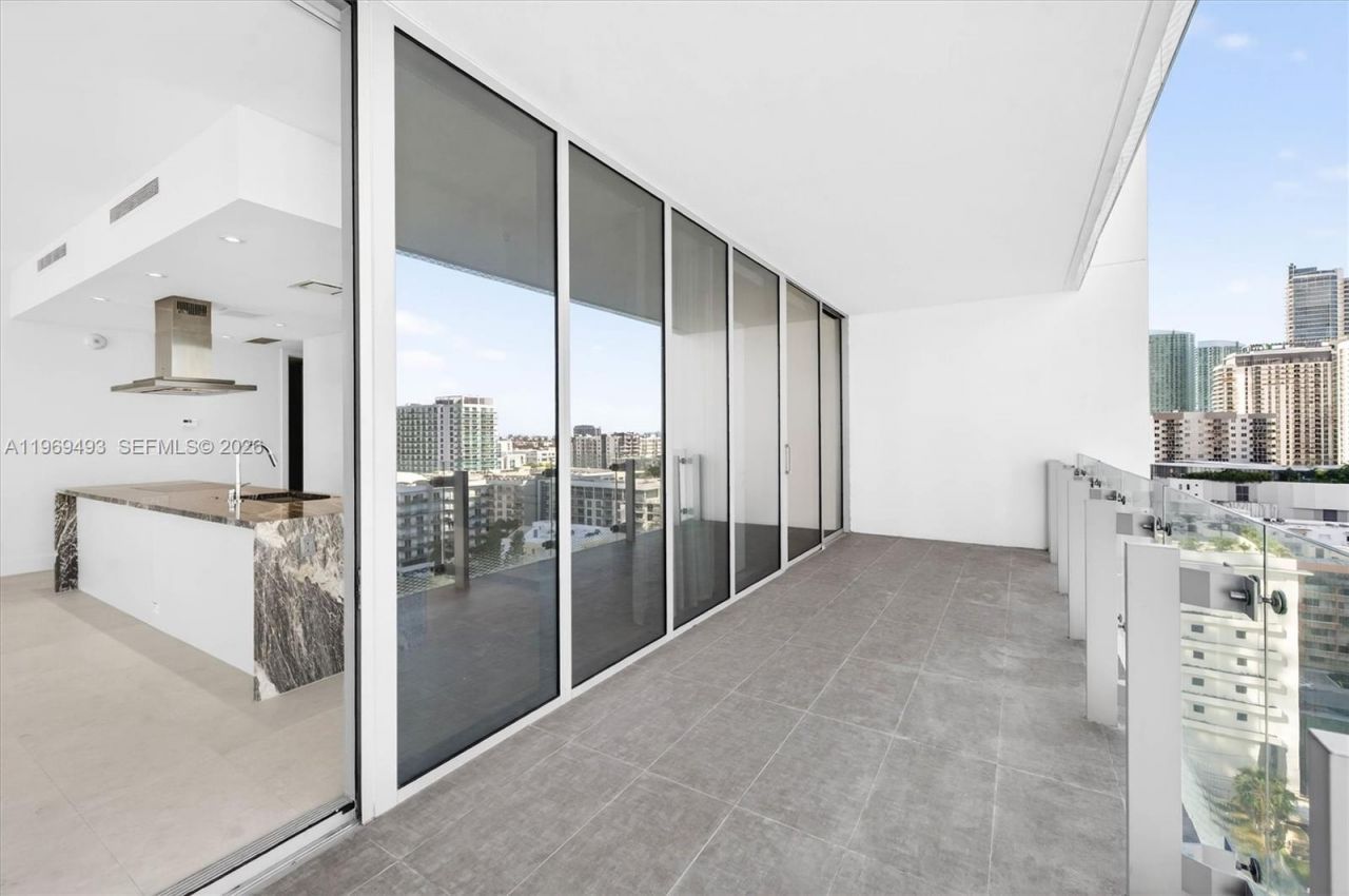 700 NE 26th Ter , Unit 1406, Miami, FL 33137 Photo