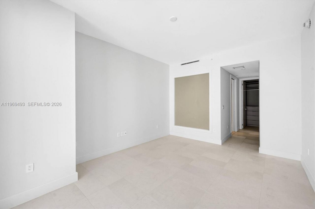 700 NE 26th Ter , Unit 1406, Miami, FL 33137 Photo