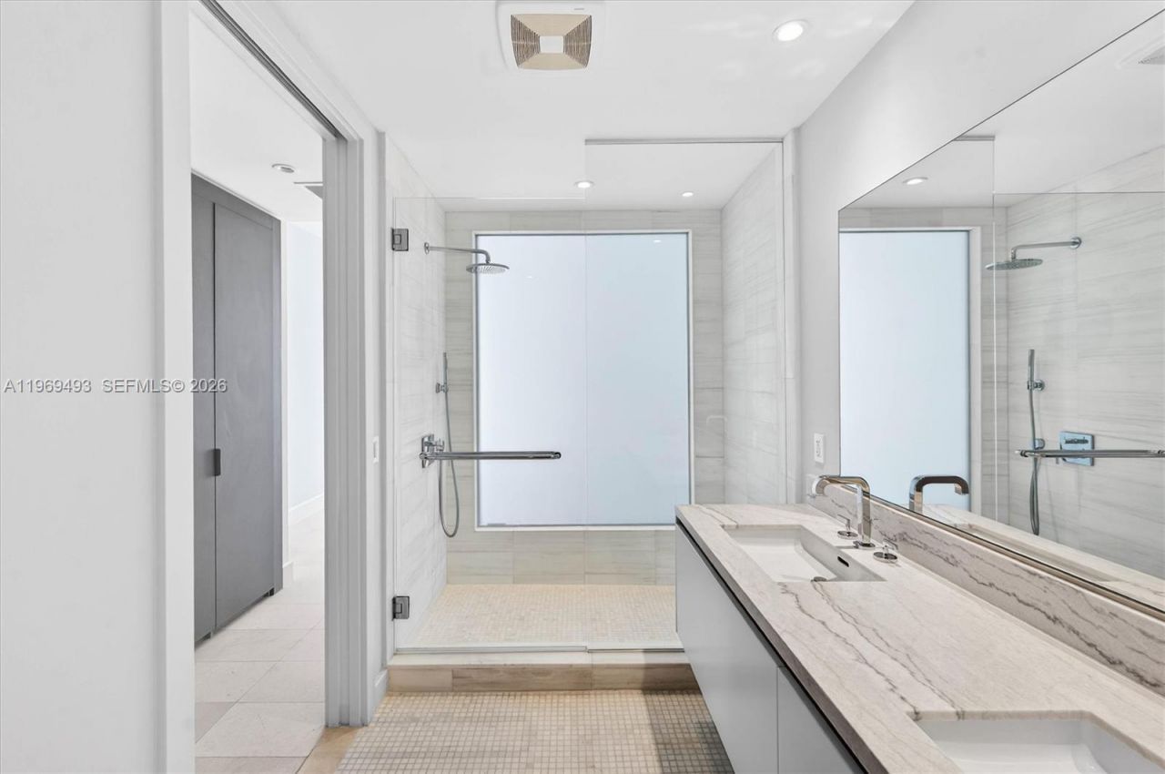 700 NE 26th Ter , Unit 1406, Miami, FL 33137 Photo