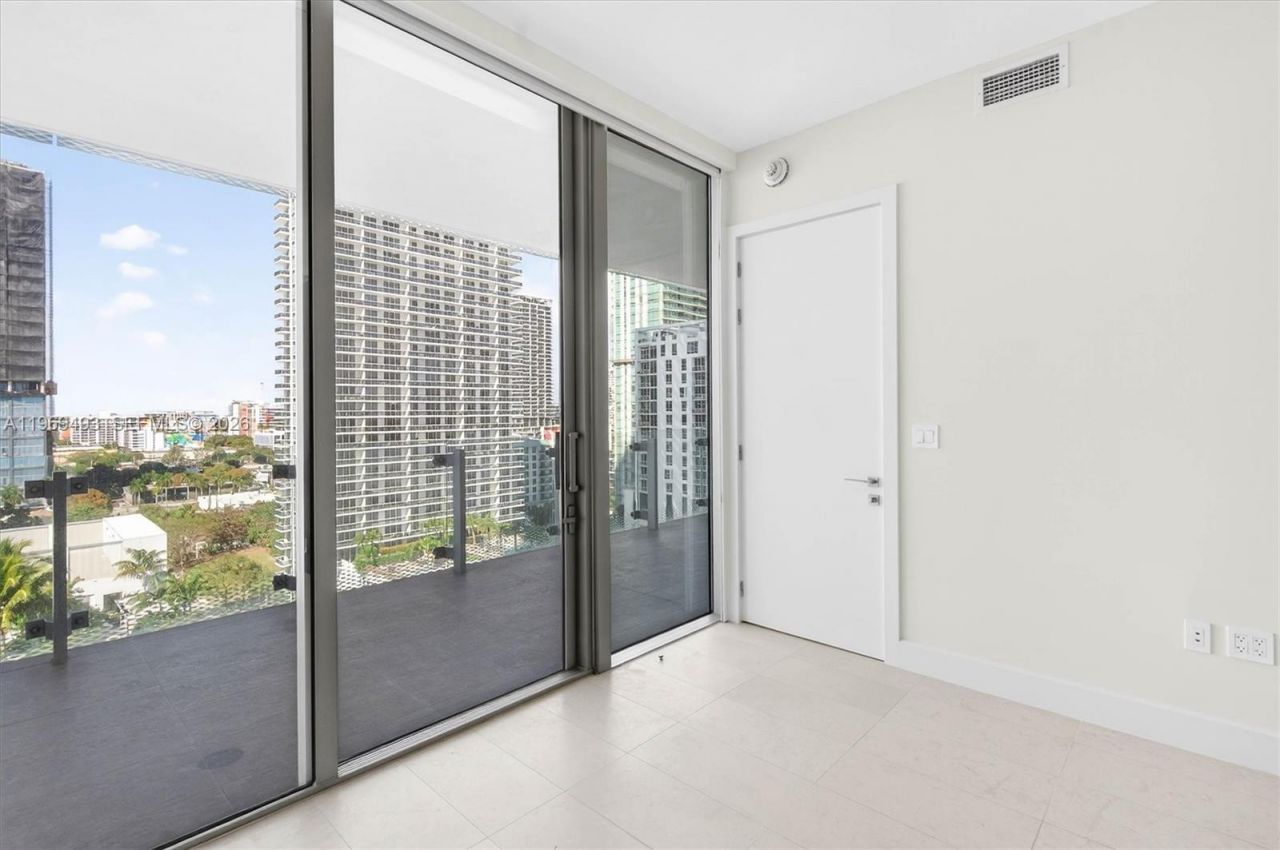 700 NE 26th Ter , Unit 1406, Miami, FL 33137 Photo