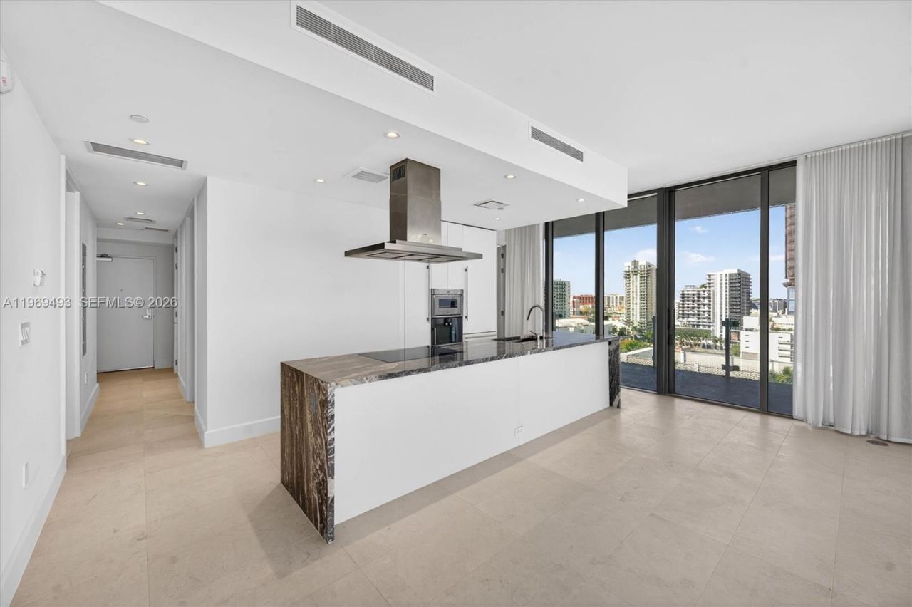 700 NE 26th Ter , Unit 1406, Miami, FL 33137 Photo