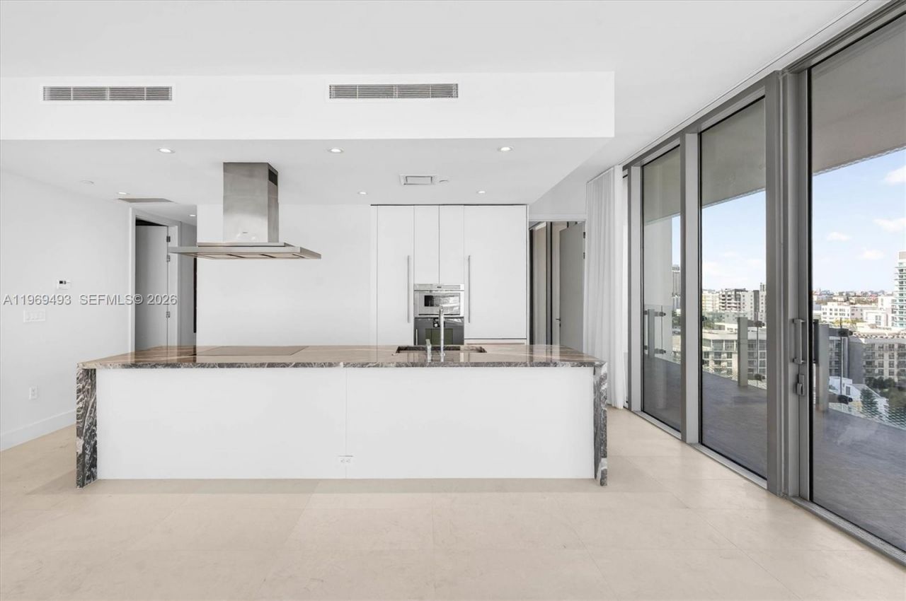 700 NE 26th Ter , Unit 1406, Miami, FL 33137 Photo