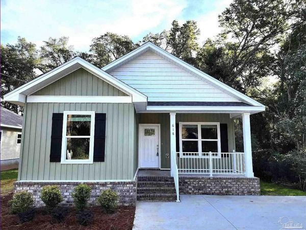 618 Rentz Ave, Pensacola, FL 32507